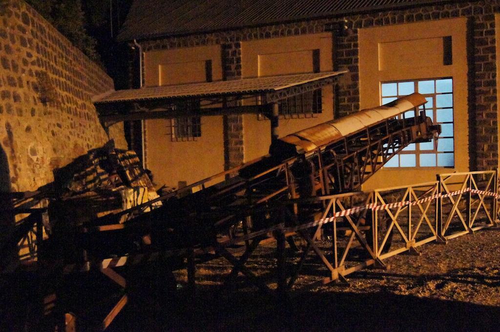 Turismo Rurale La Miniera Fiorita Arbus Luaran gambar